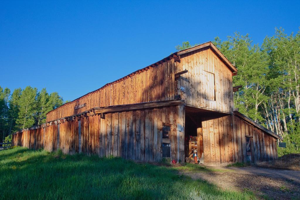 The Cabins At Historic Columbine Clark Экстерьер фото